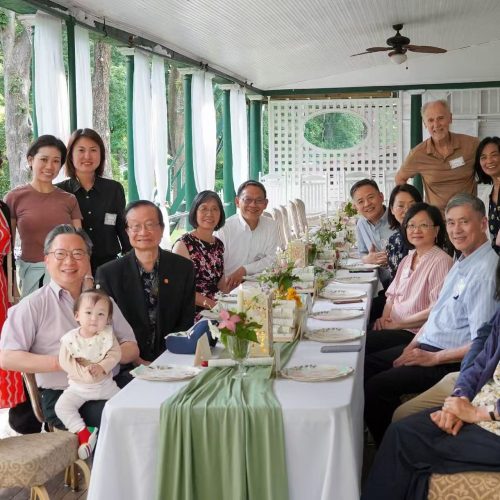 A candlelight dinner for couple retreat